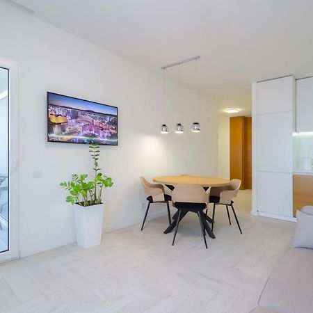 Petrovdom 234-241-86-96 In City View Apartments At Rc Kvartet,Near Central Railway Station 基輔 外观 照片